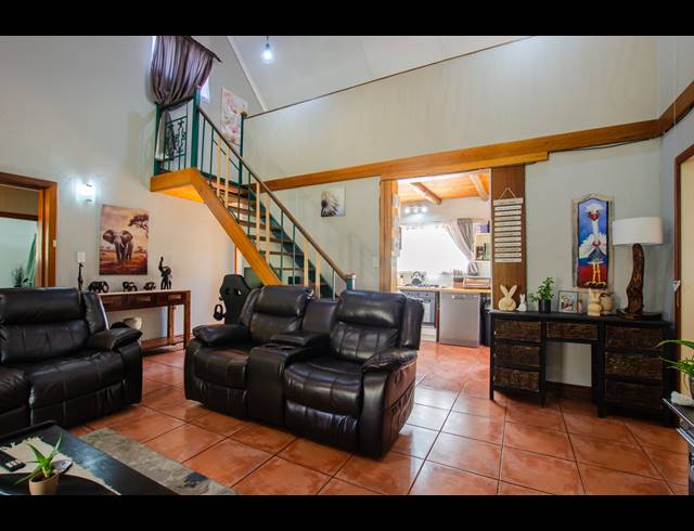 3 BEDROOM DUET FOR SALE IN MONUMENT PARK